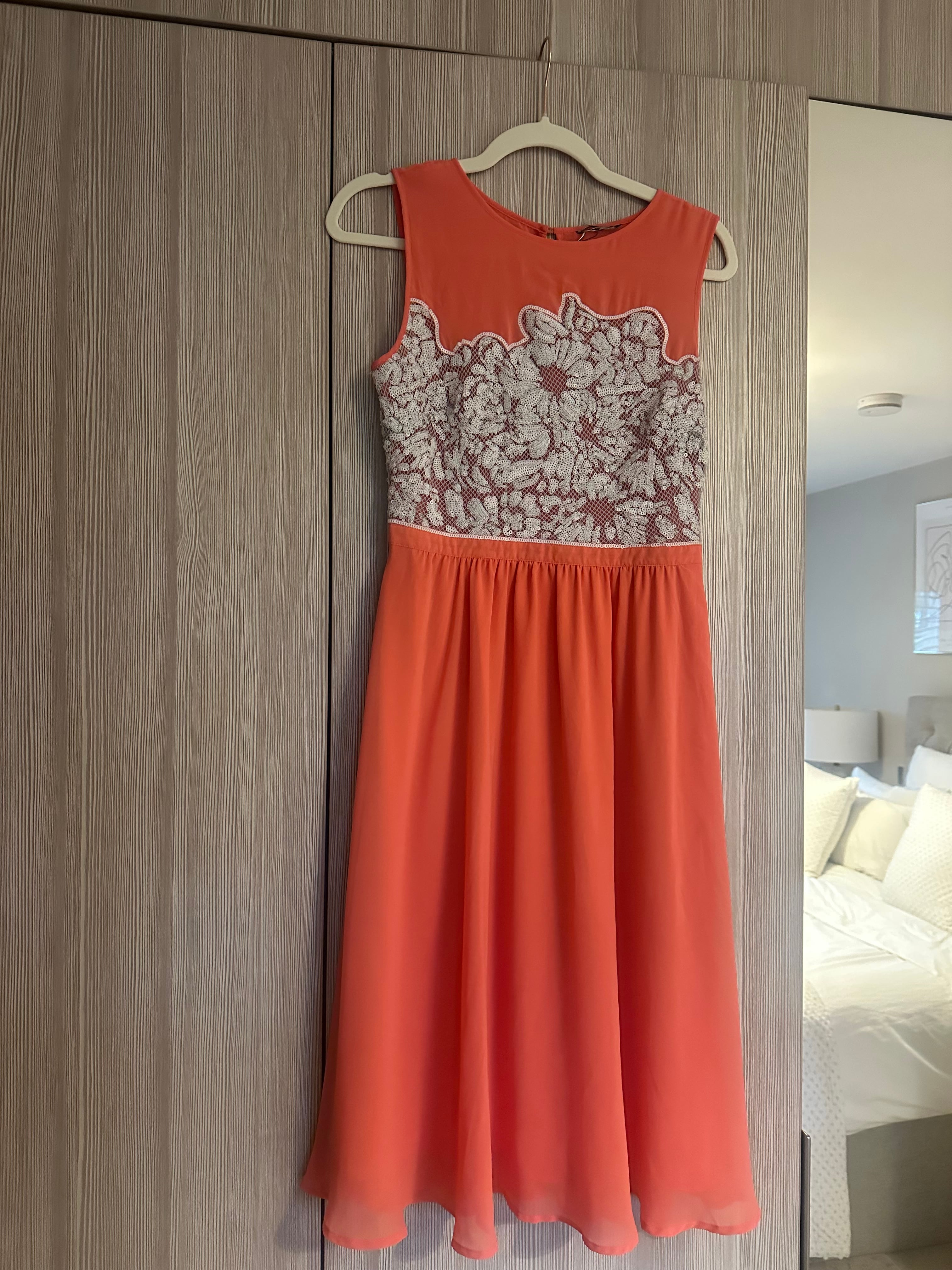 Warehouse dress - size 10 - Image 1