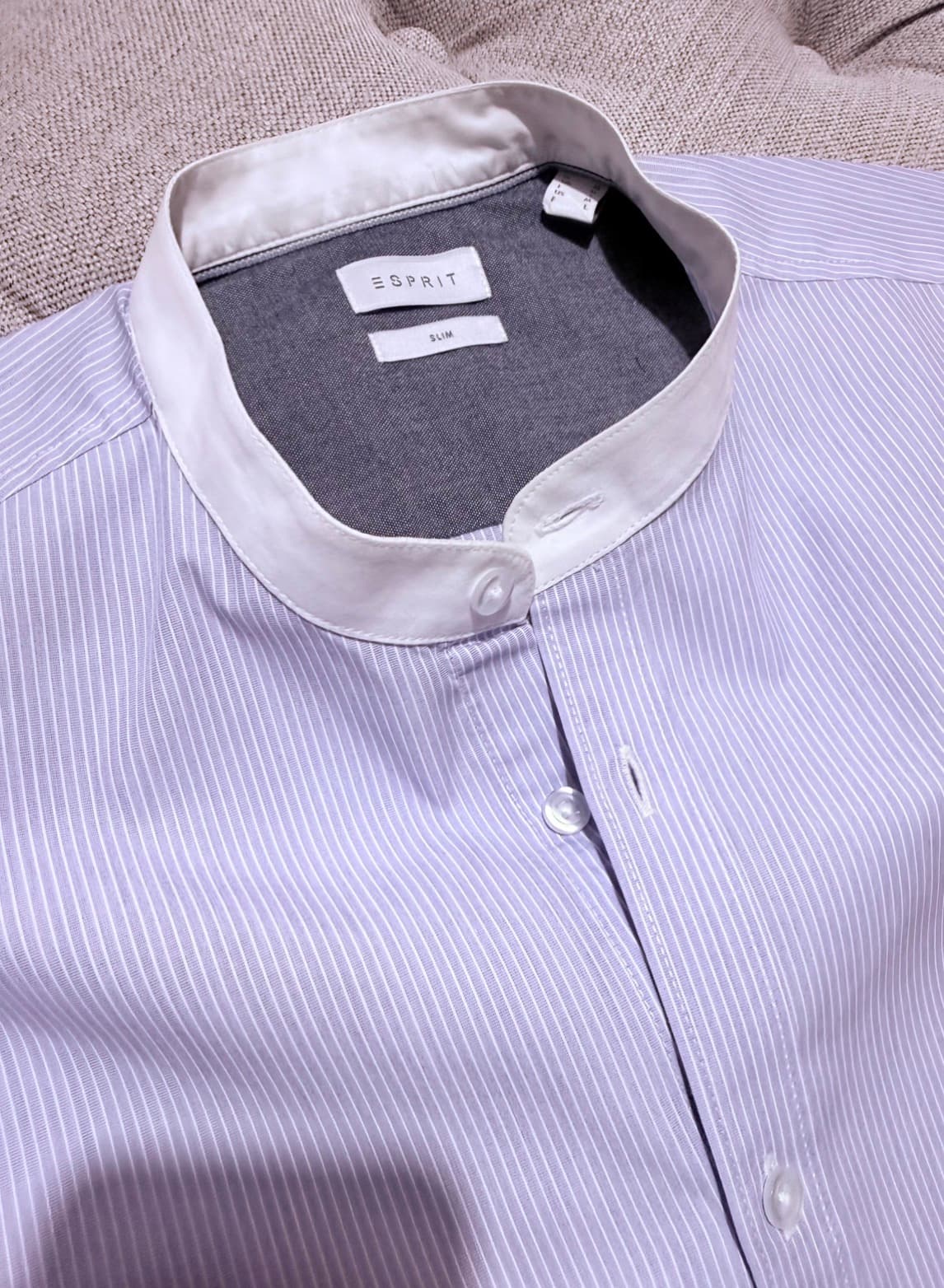 Esprit slim fit shirt - M