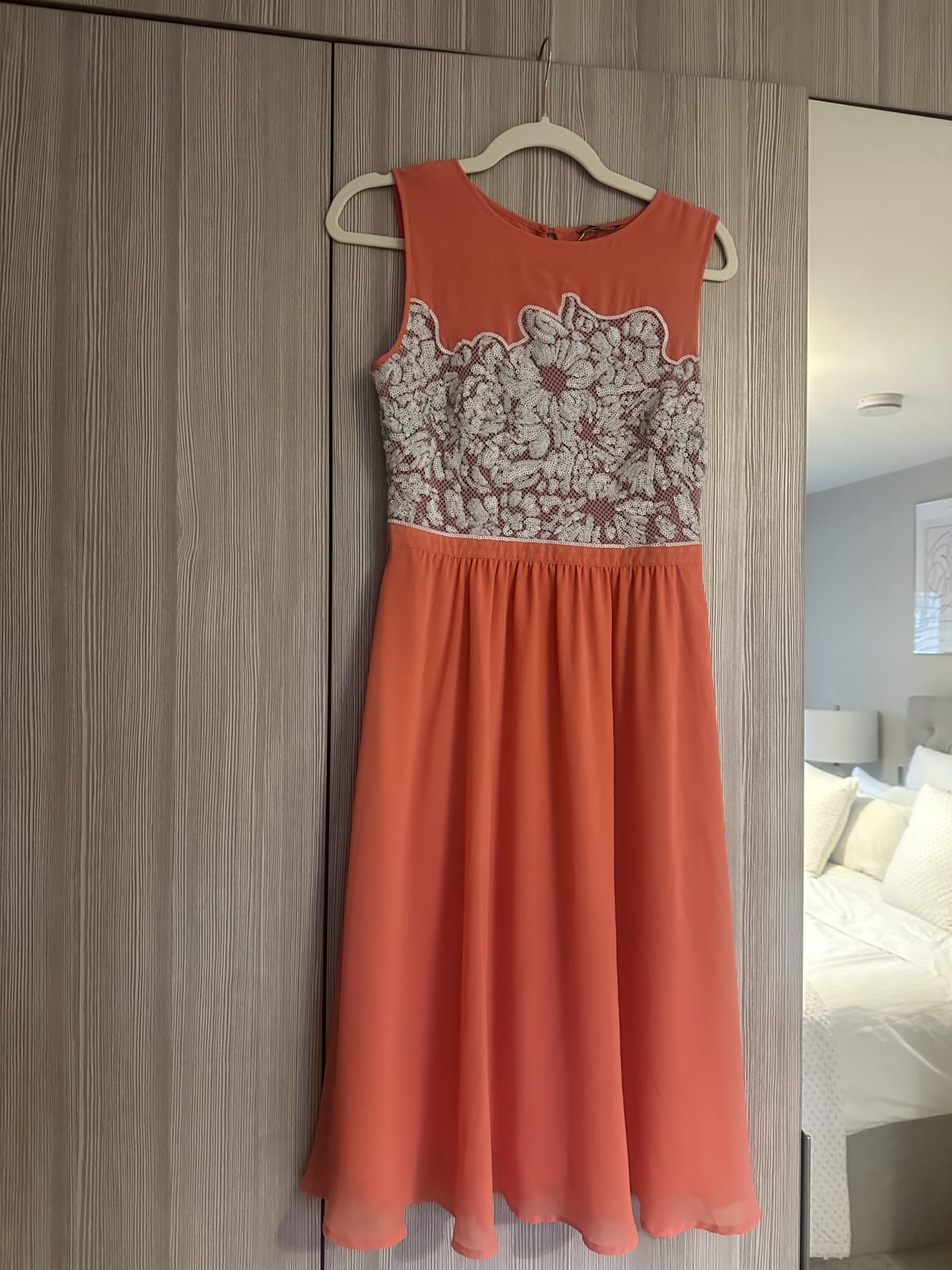 Warehouse dress - size 10 - Image 1