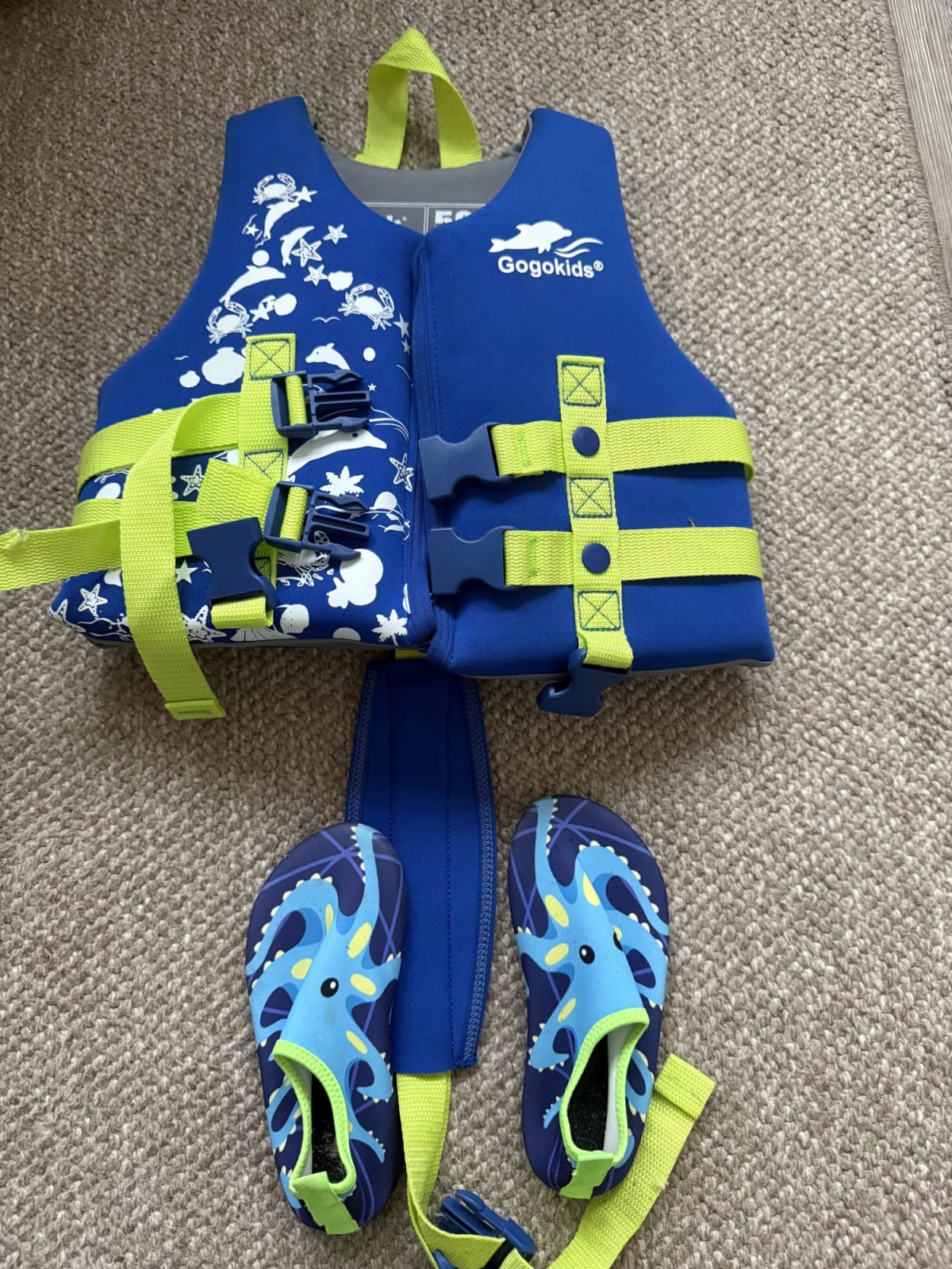 Gogokids Swim Vest & Water Shoes - Image 1