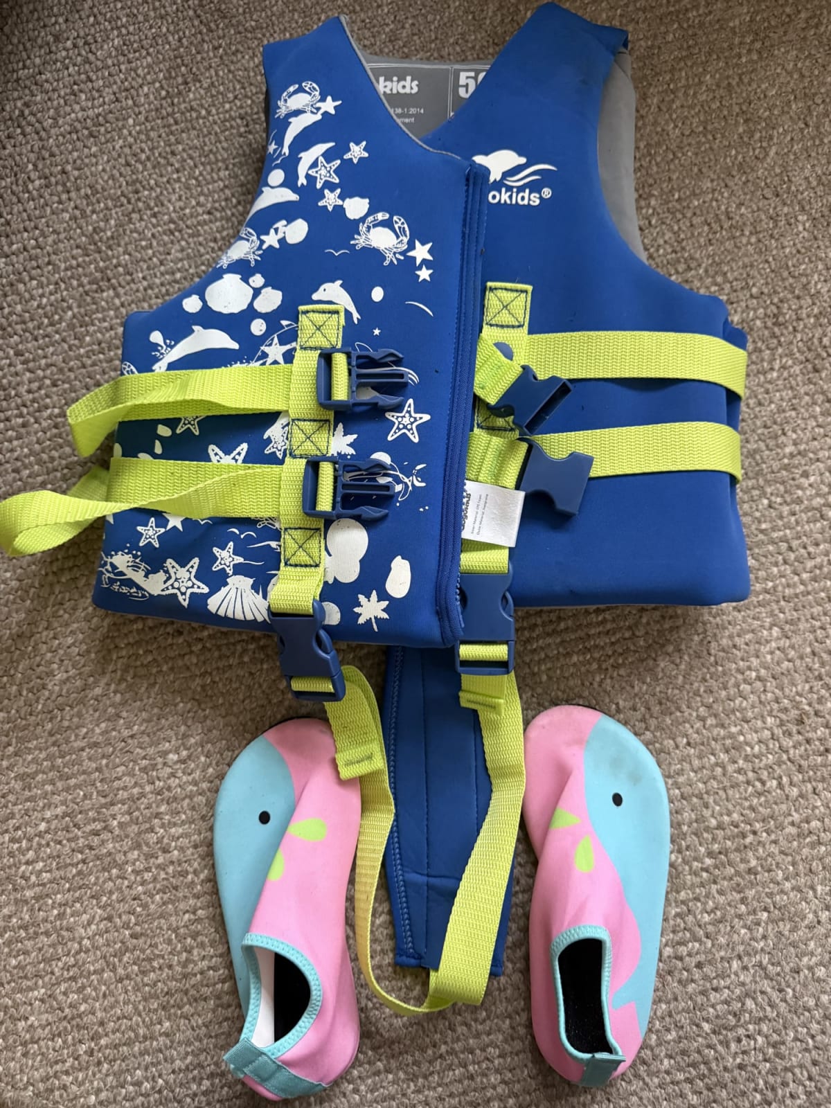 Gogokids Swim Vest, Ages 6–9 & Water Shoes - Image 1