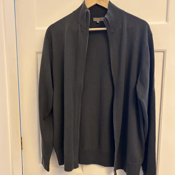 N Peal cashmere sweater