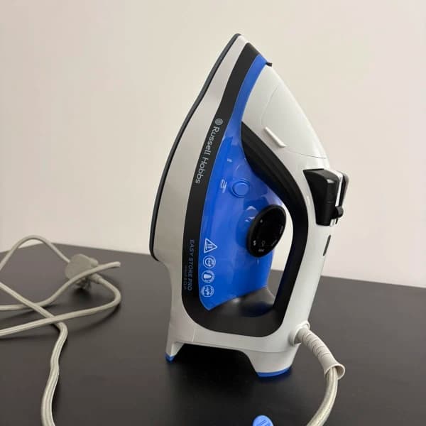 Russell Hobbs Easy Store Pro wrap iron